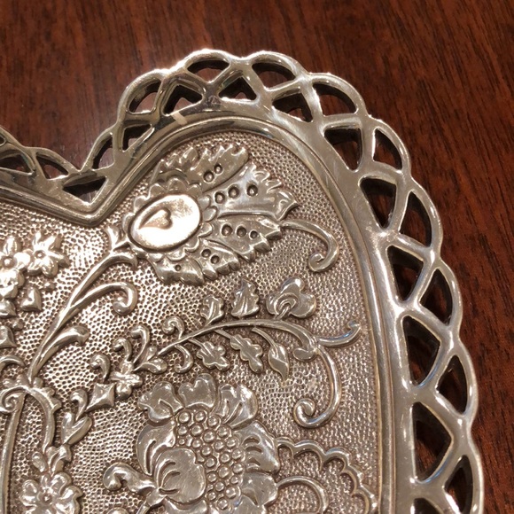 Brighton VANITY FAIR GARDEN HEART retired trinket dish - Picture 3 of 16